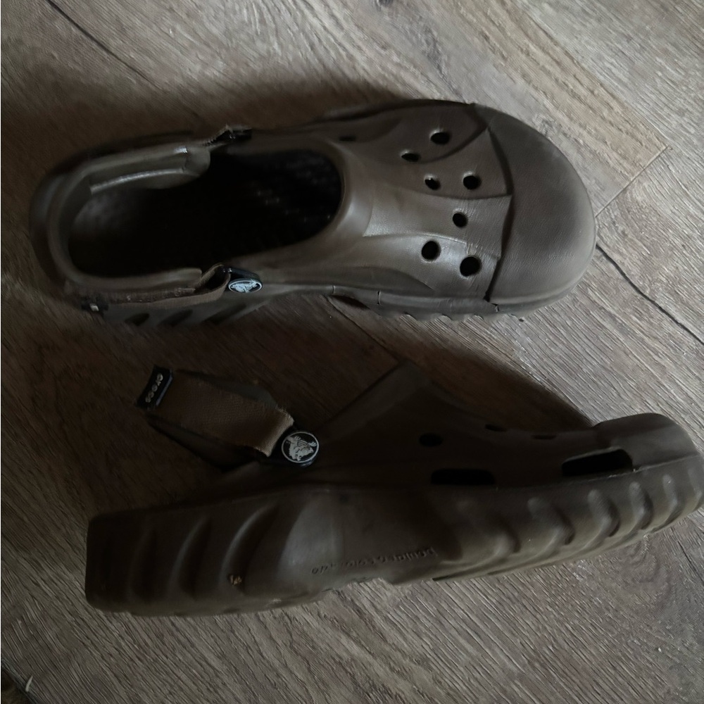 Crocs - Picture 2 of 3